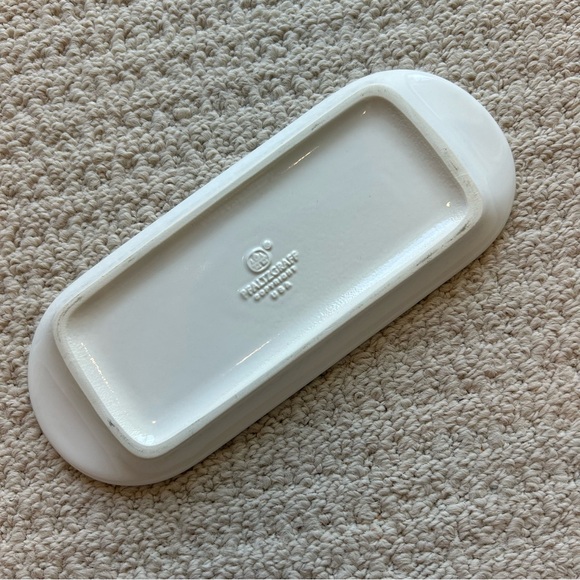 Pfaltzgraff Acadia White 1/4 lb Covered Butter Dish - Picture 14 of 16